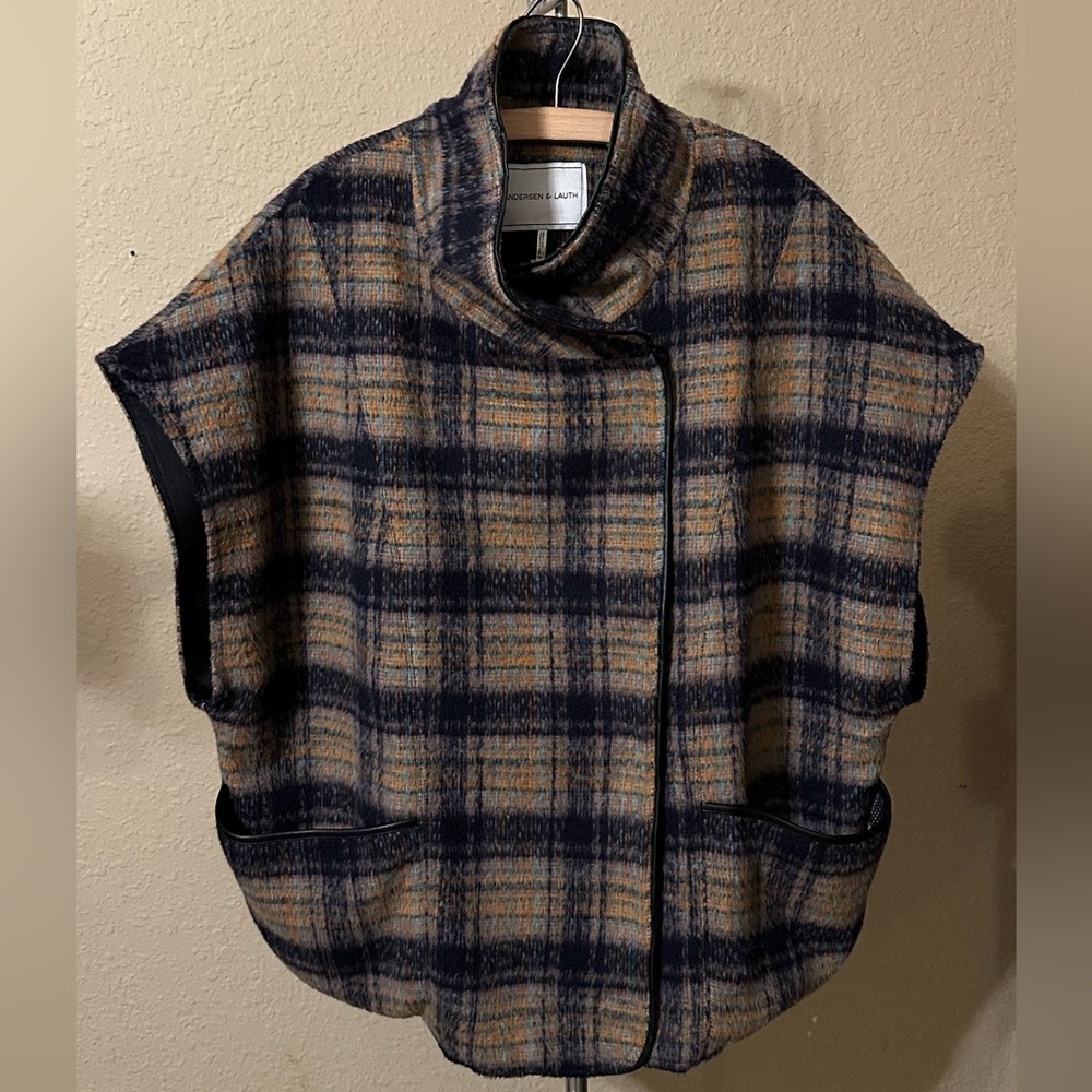 Anthropologie Plaid Cape